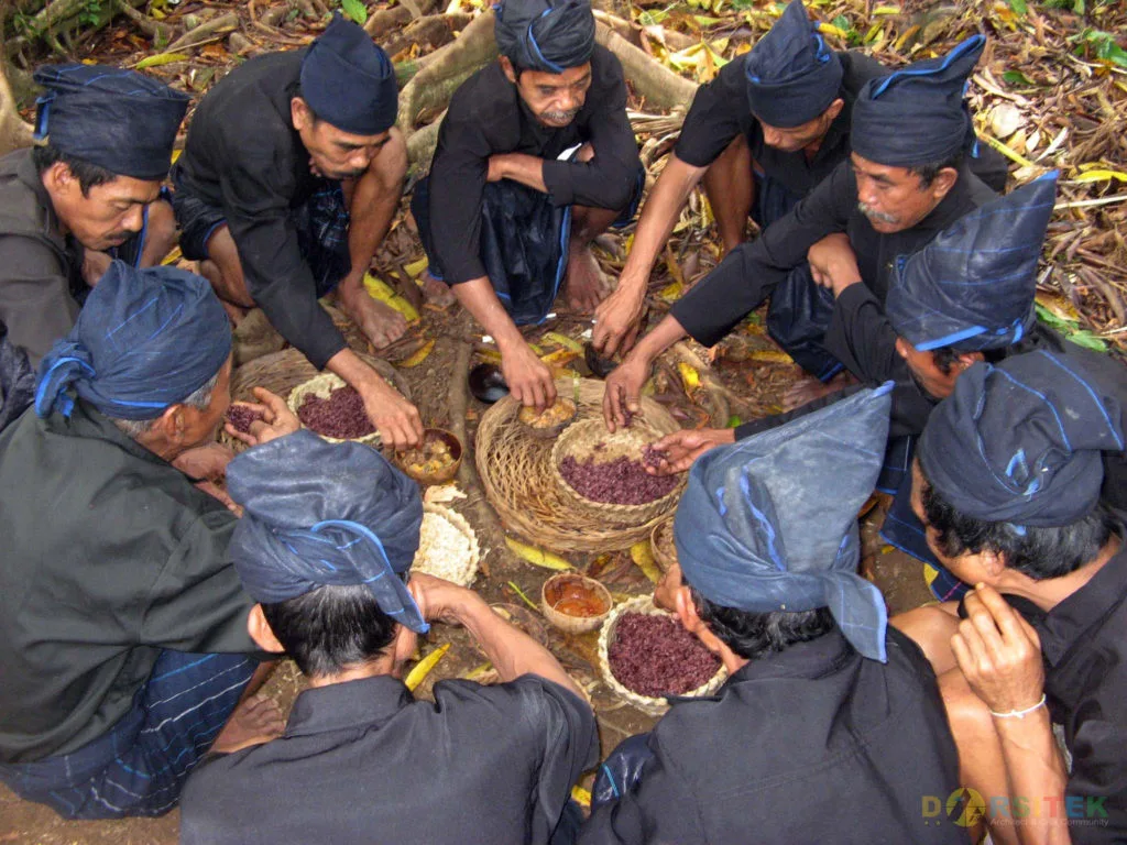 Suku Kajang