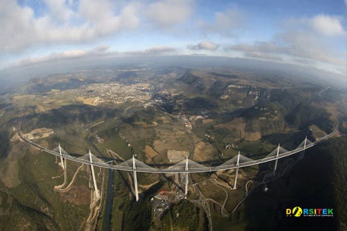 Jembatan Millau
