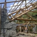 Hubungan Kuda-Kuda Bambu dengan Kolom Beton