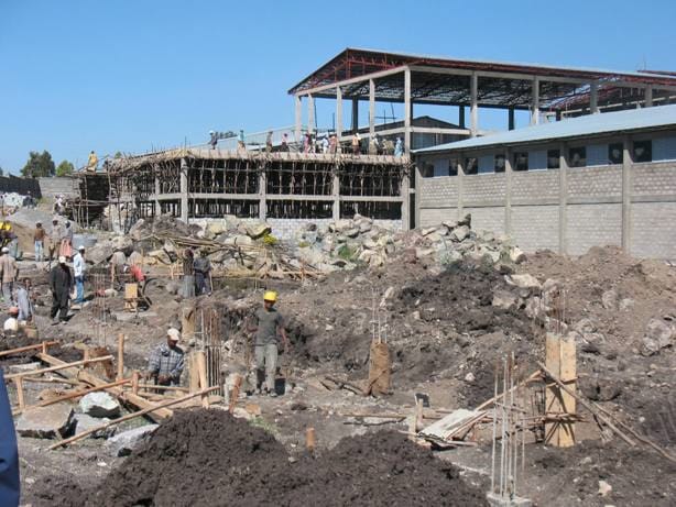 penataan site dan urutan pekerjaan yang salah