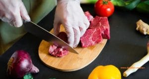 foods increase the risk of cancer