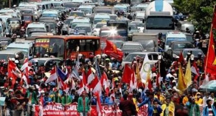 maraknya aksi demo di jakarta maraknya aksi demo di jakarta