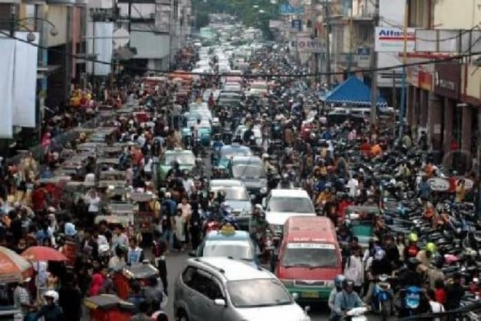 ruas jalan sebagai tempat parkir ruas jalan sebagai tempat parkir