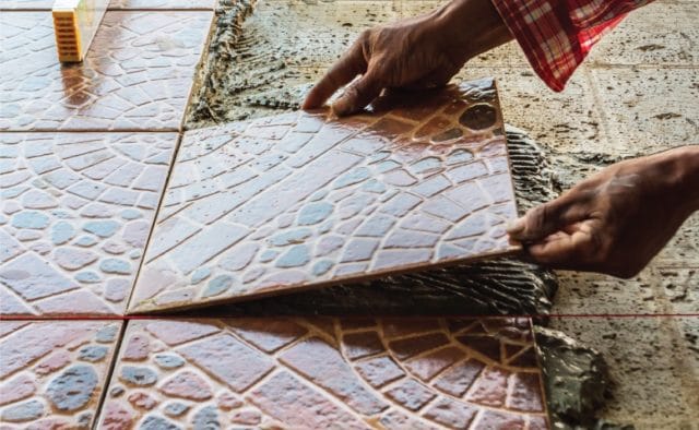 pemasangan lantai keramik