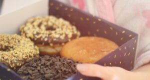 fungsi dan manfaat kemasan makanan