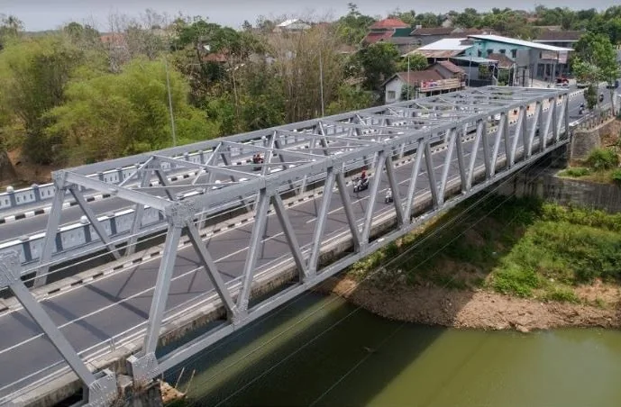 jembatan rangka baja